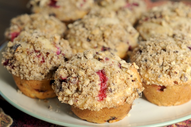 Cranberry-Walnut Streusel Muffins