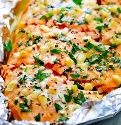 Lemon Garlic Grilled (or Baked) Salmon in Foil