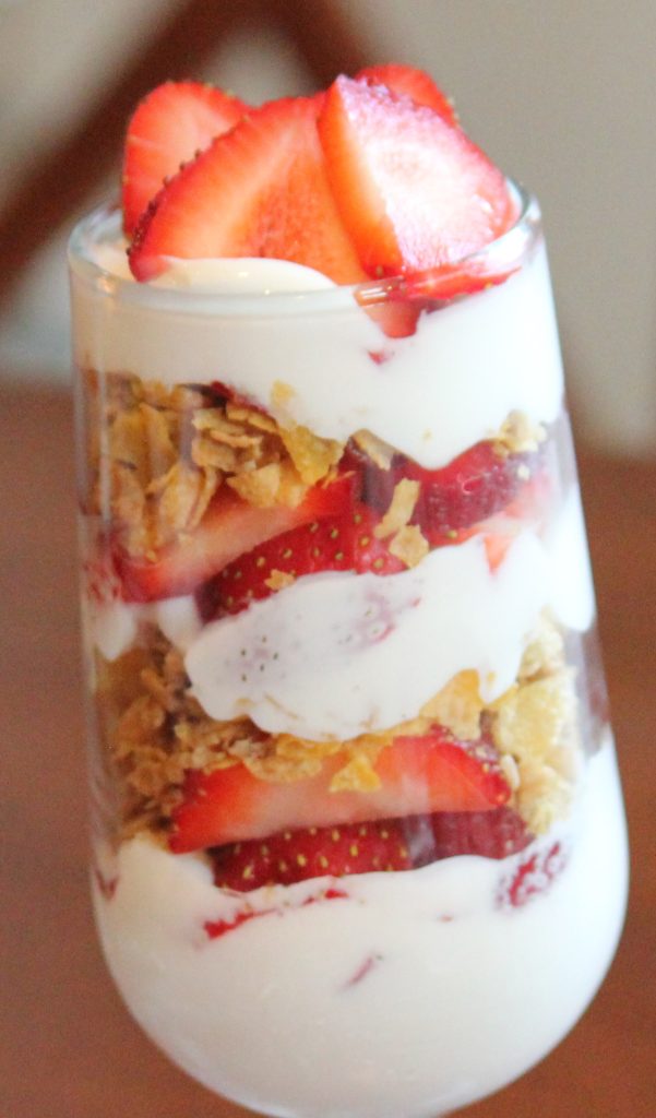 Granola & Yogurt Parfait