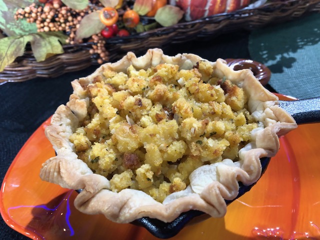 Mini Turkey Pot Pies – Recreate Your Holiday Leftovers!